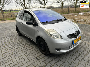 Toyota Yaris 1.0 VVTi