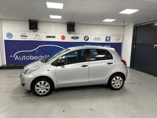 Toyota Yaris 1.0 VVTi Cool