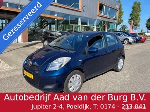 Toyota Yaris 1.3 VVTi Dynamicline 5 deurs Airco, Ramen elektrisch, Centrale deurvergrendeling & afstandsbediening , hoge instap , 1 eigenaar gehad