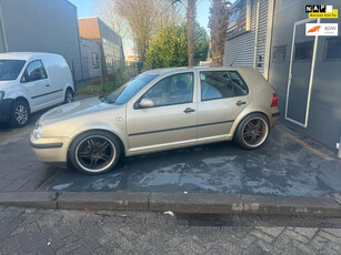 Volkswagen Golf 1.4-16V Comfortline AIRCO BIEDEN