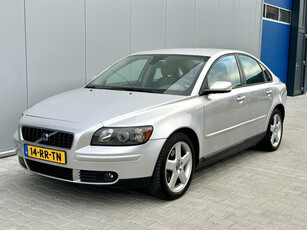 Volvo S40 2.4 Summum | NL auto | Airco | 1/2 Leer | NAP