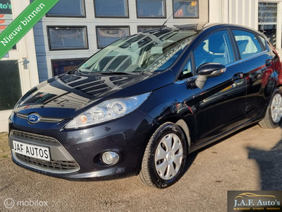 Ford Fiesta 1.6 TDCi ECOnetic Titanium Nw APK Cruise Airco!