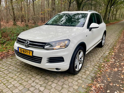 Volkswagen Touareg 3.0 V6 TDI R-Line Highline 300pk