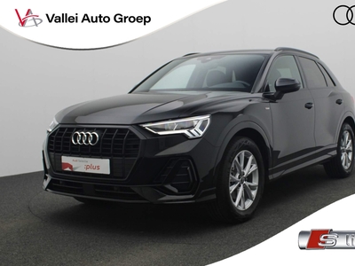 AUDI Q3 35 TFSI 150PK S edition | Navi MMI Plus | ACC | Parkeersensoren voor/achter | 20 inch | Leder/alcantara