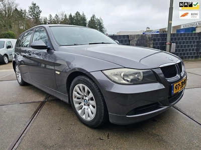 BMW 3-serie Touring 318i AIRCO/cruise