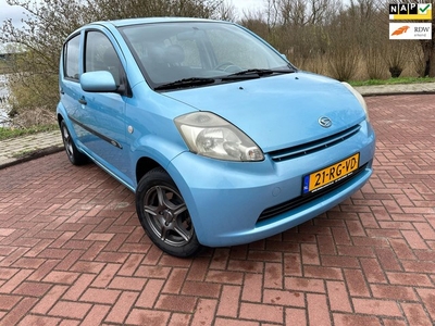 Daihatsu Sirion 2 1.3-16V Comfort Automaat/Nap