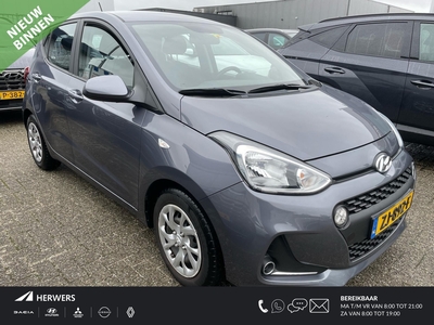 HYUNDAI I10 1.0i Comfort / Navigatie / Airco / Cruise Control / Trekhaak voor fietsendrager / 1ste Eigenaarsauto.