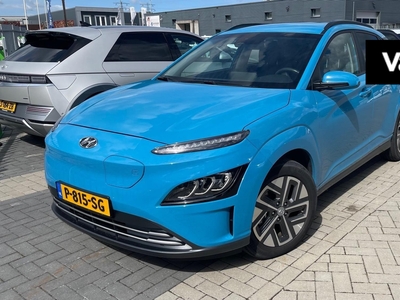 HYUNDAI KONA EV Comfort 64 kWh | Navigatie | Stoelverwarming | Achteruitrijcamera |