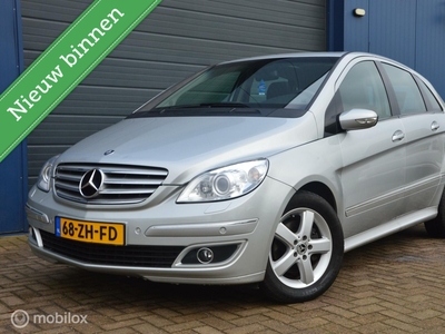 MERCEDES B-KLASSE 200, Pano,Navi,Leer,Xenon