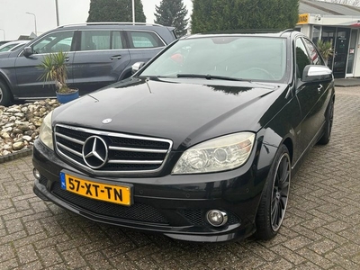 Mercedes-Benz C-Klasse C200 Benzine Sedan Automaat AMG