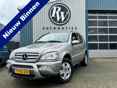 Mercedes-Benz M-Klasse 270 CDI Special Edition 4X4