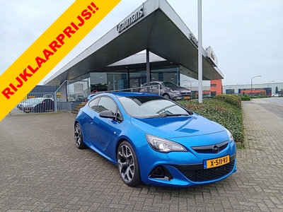 OPEL ASTRA GTC 2.0 Turbo 281PK OPC