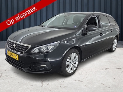 PEUGEOT 308 SW 1.2 PureTech Blue Lease Executive (111PK), 1ste-Eigenaar, Keurig-Onderh., Navigatie/Apple-Carplay/Android-Auto, Panoramadak, Parkeersensoren-V+A, Leer, DAB, Lane-Assist, Airco/Climate-Control, LM.-Velgen, Privacy-Glas, NL-Auto