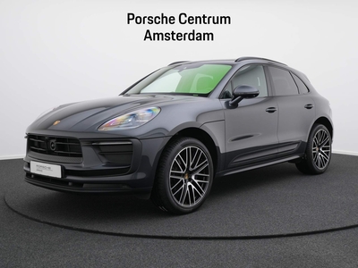 PORSCHE MACAN -