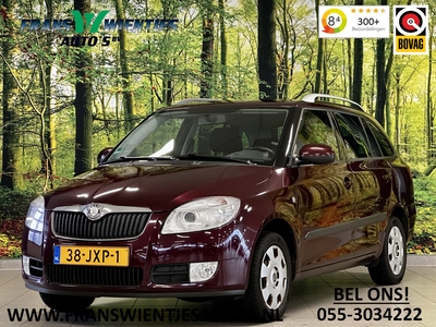 SKODA FABIA Combi 1.6-16V Elegance | Cruise Control | Parkeersensoren Achter | Centrale Deurvergrendeling | Isofix | Radio CD-Speler