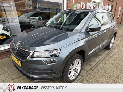 SKODA KAROQ 1.0 TSI Business Edition | navigatie | cruise control | trekhaak |