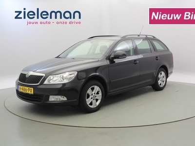 SKODA OCTAVIA 1.6 TDI Greentech Combi Ambition Business - Clima, Navi