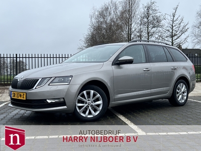 SKODA OCTAVIA Combi 1.5 TSI Ambition Business Camera / afnb. Trekhaak / Carplay / led / Navi enz