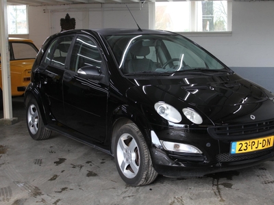 SMART FORFOUR 1.1 blackbasic