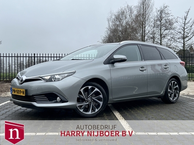 TOYOTA AURIS Touring Sports 1.2T Dynamic Navi / Camera / Trekhaak / Clima / Telefoon