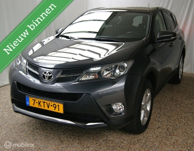 TOYOTA RAV4 2.0 Dynamic 4WD