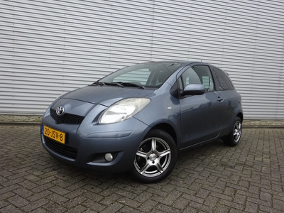 TOYOTA YARIS 1.3 VVTi Dynamic Airco / Lm velgen / NAP