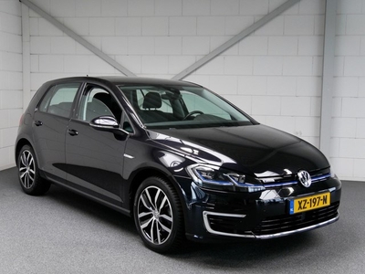 Volkswagen e-Golf 136pk Leder/Warmtepomp/Navi/PDC