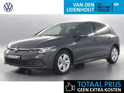 VOLKSWAGEN GOLF 1.0 eTSI 110pk Life Business / Navigatie / Camera / Stoel/Stuurverwarming