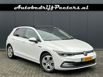 VOLKSWAGEN GOLF 1.5 TSI P-dak ACC V-cockpit IQ-Light Sfeerlicht Stoelmassage