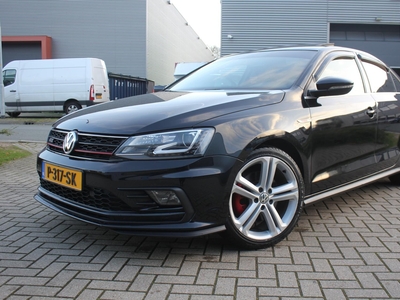 VOLKSWAGEN JETTA GLI Highline // Speciale Editie GTI //