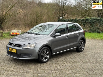 Volkswagen Polo 1.2 TSI comfort NL AUTO I NAVI I Bluetooth