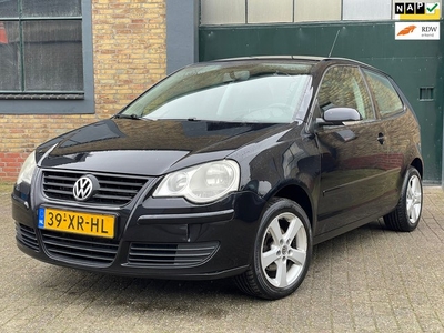 Volkswagen Polo 1.4-16V Optive Airco+2 Sleutels