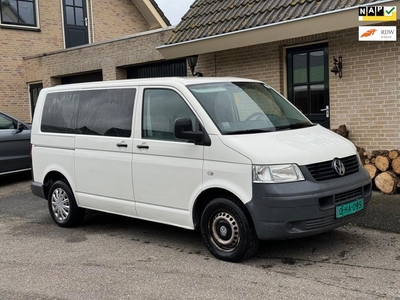 Volkswagen Transporter Kombi 1.9 TDI 300 9 PERSOONSEXPORT