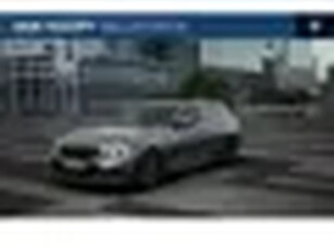 BMW 3 Serie Touring 330e High Executive M Sport Automaat / Panoramadak / Sportstoelen / Adaptieve LE