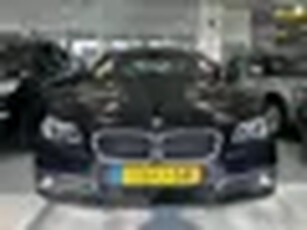 BMW 5-serie Touring 520i Last Minute Edition/NAP/Navi/Leder/Trekhaak/Stoelverwarming