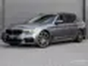 BMW 5-serie Touring 520i M-Sport Pano Individual 20