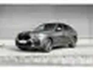 BMW X6 M50i