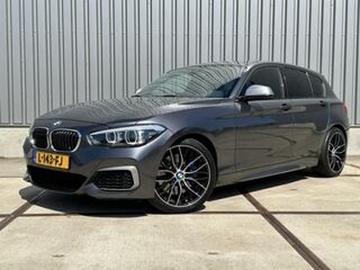 BMW 1-SERIE M140i xDrive High Executive Dealer Onderhouden - Leder - 5-Deurs