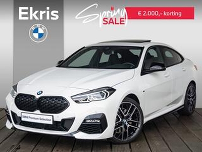 BMW 2-SERIE Gran Coup? 220i Model M Sport / Achteruitrijcamera / Glazen panoramadak / M sportstoelen voor / HIFI System Harman Kardon