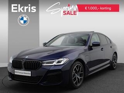 BMW 5-SERIE Sedan 530e High Executive M Sportpakket / Trekhaak / Schuifdak / Laserlight / Head-Up Display / Harman Kardon / 19''