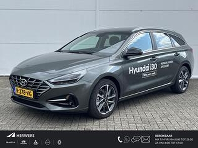 Hyundai I 30 Wagon 1.5 T-GDi MHEV 160PK Premium / Lederen bekleding / Navigatie / Keyless / Achteruitrijcamera / Climate control / Dodehoekdetectie / Stoelventilatie en stoelverwarming /