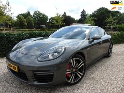 Porsche PANAMERA 4.8 GTS , Dealer Onderhouden , Full Option , Camera / Carbon / Leder / Schuifdak / Isofix / Led / 20 Inch Lm.