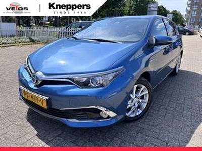 Toyota AURIS 1.8 Hybrid Executive Trekhaak, Navigatie, Stoelverwarming , All-in Rijklaarprijs