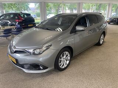 Toyota AURIS 1.8 Hybrid Trend