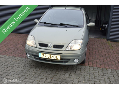 Renault Scenic 1.6-16V Air