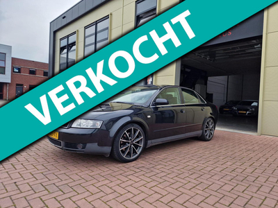 Audi A4 Limousine 1.8 Turbo Pro Line / LIMOUSINE / AIRCO / ELEC. PAKKET / APPLE CARPLAY