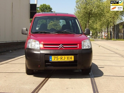 Citroen Berlingo 1.4i Cinqspace 2005 Nieuwe-D-riem Apk Nap