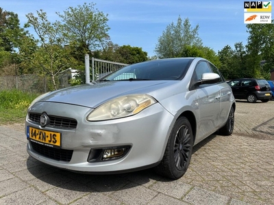 Fiat Bravo 1.4 Airco,deurs,lm velgen