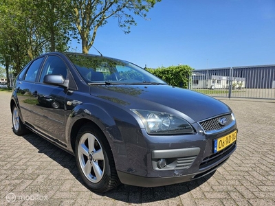 Ford Focus 1.6-16V Futura Airco