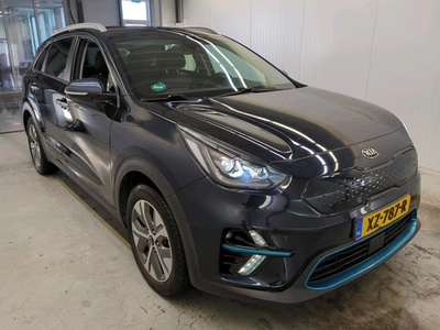 Kia e-Niro EXECUTIVELINE 64KWH/LEER/NAV/XEN/THAAK/ACARPLAY